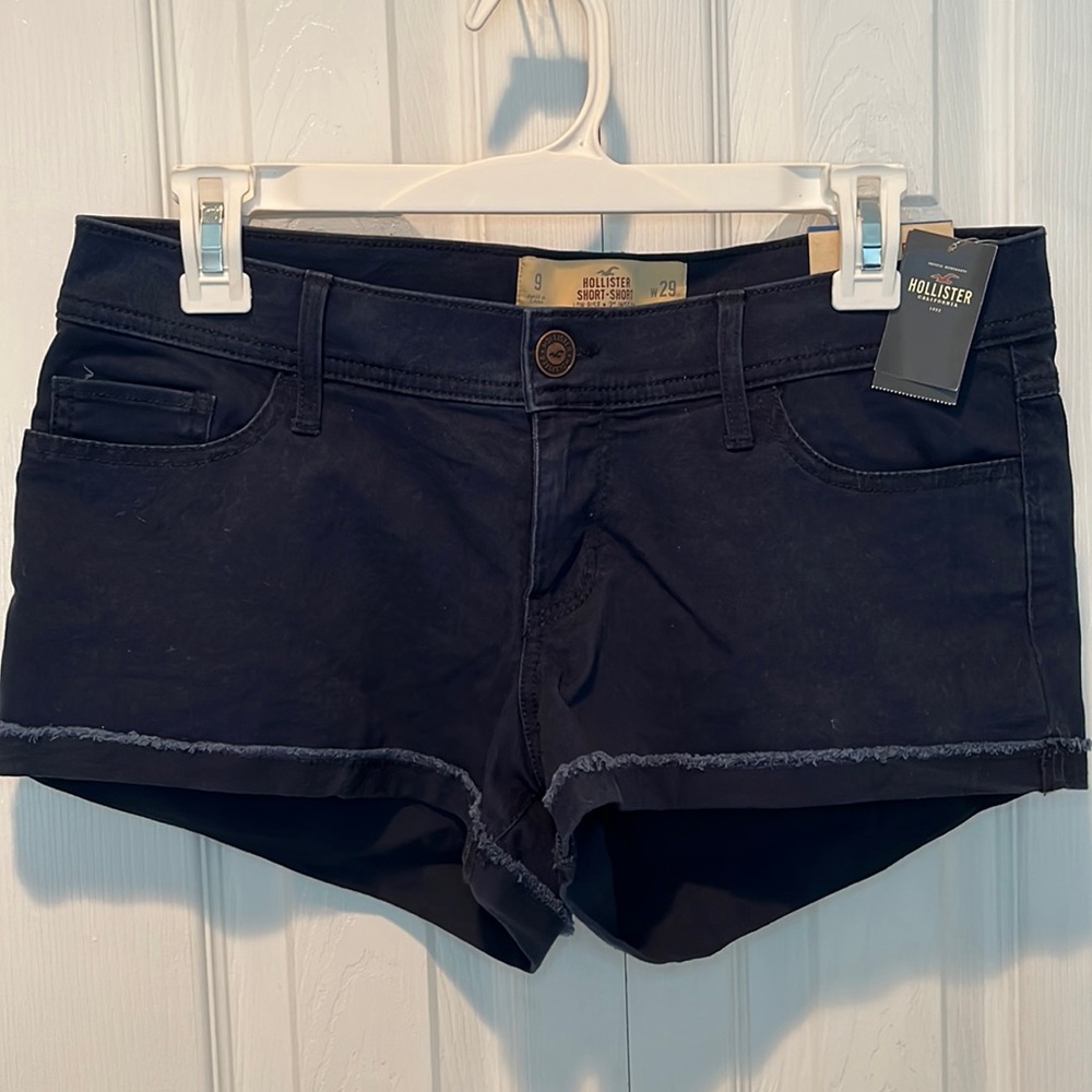 Women’s Hollister Low Rise Short Shorts, Size 9, w29